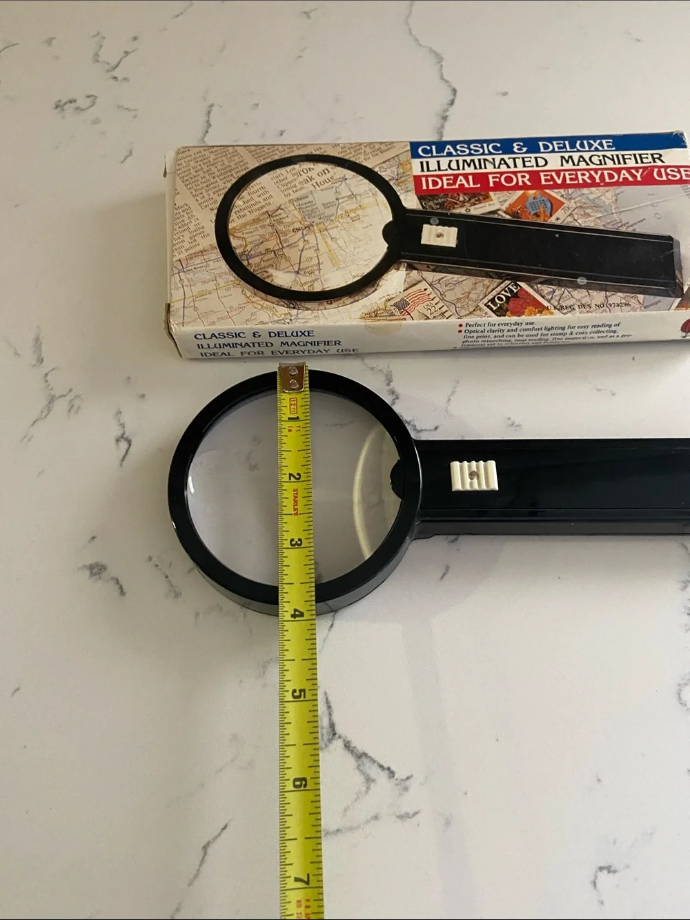 Classic Deluxe Illuminated Magnifying Glass Working Boxed